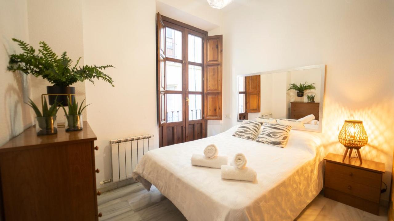 Bonito Y Acogedor Apartamento Pleno Centro Junto Catedral Grenada Zewnętrze zdjęcie