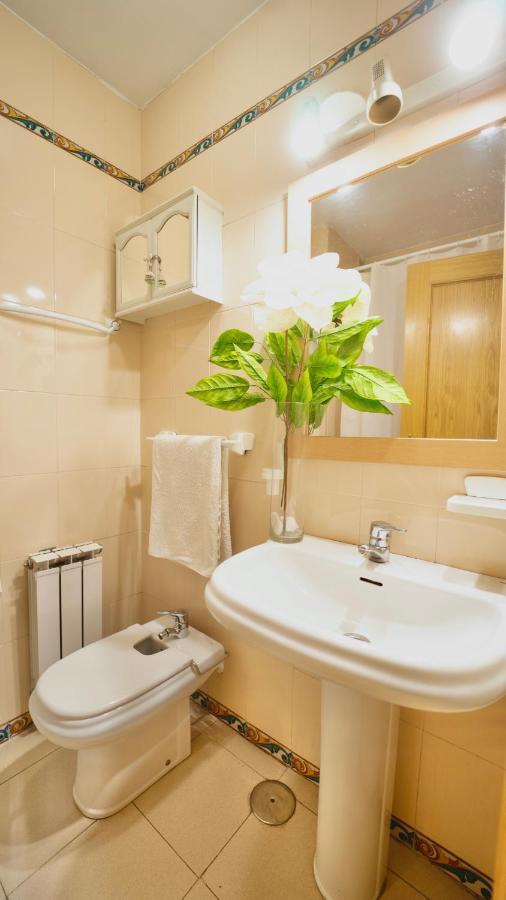 Bonito Y Acogedor Apartamento Pleno Centro Junto Catedral Grenada Zewnętrze zdjęcie